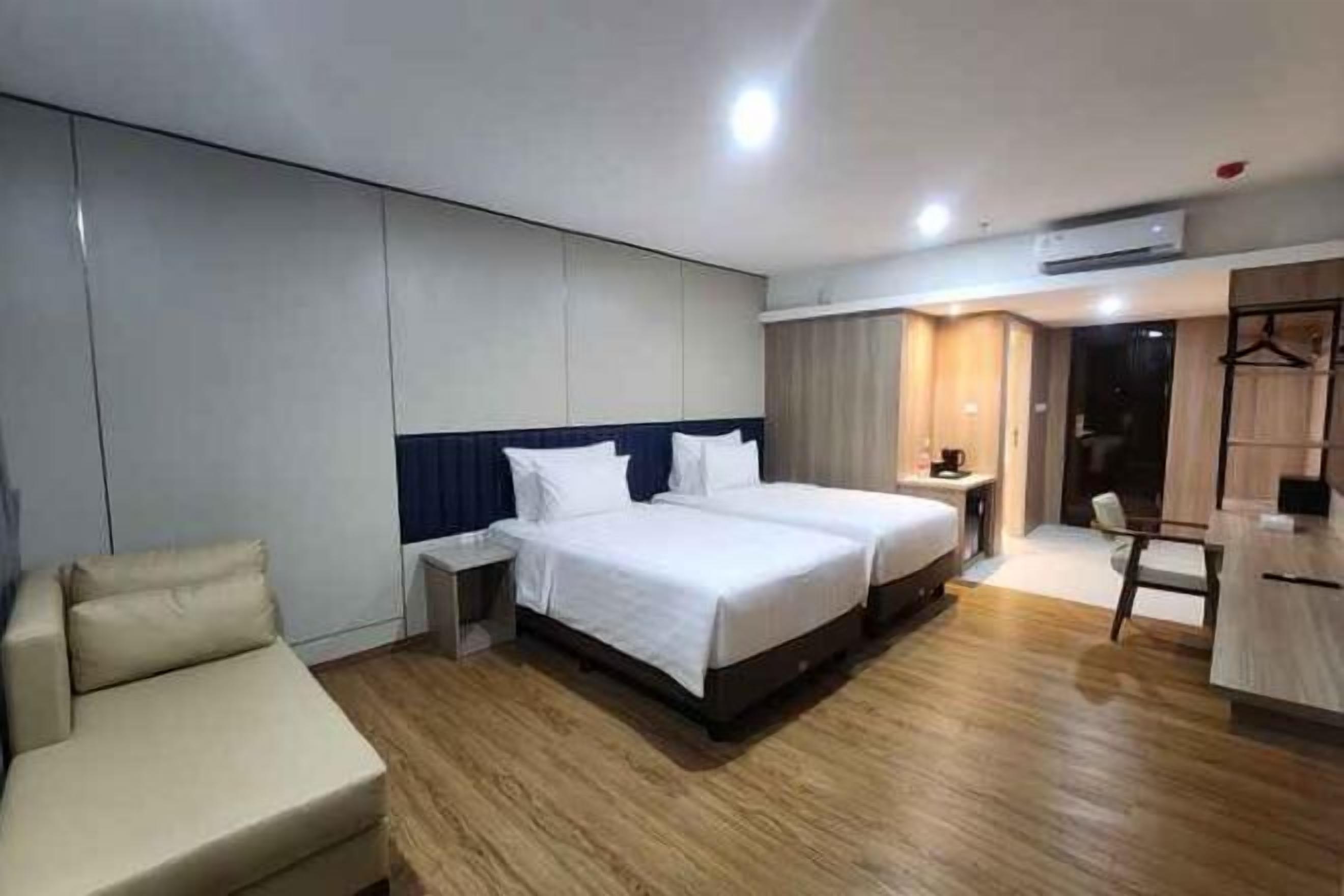 Arbetsyta för laptop, gratis wi-fi och sängkläder