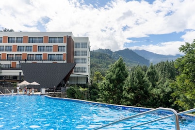 Gulala Azana Hotel & Resort Guci Tegal