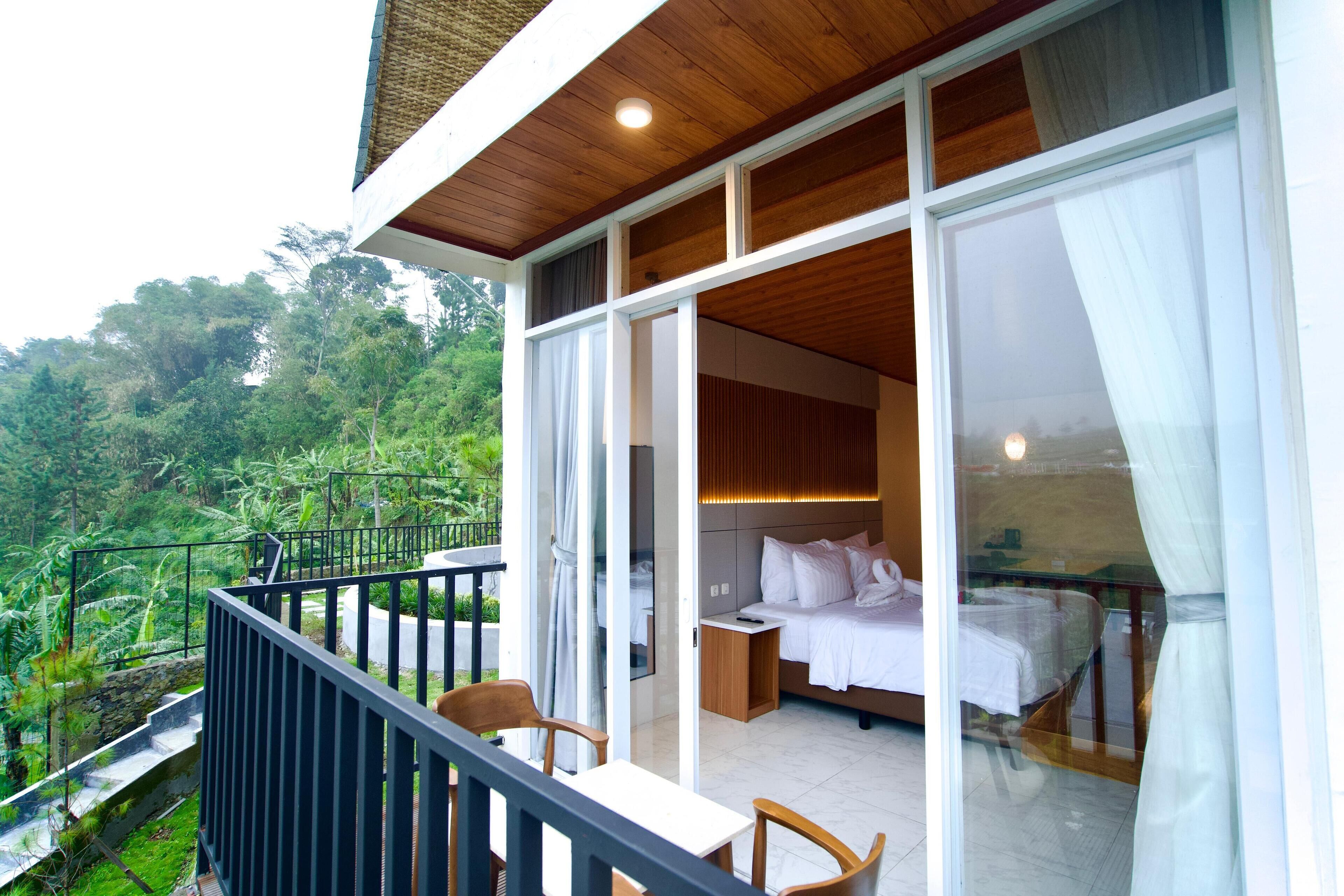 Villa, 1 Bedroom | Laptop workspace, free WiFi, bed sheets