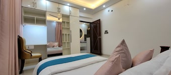 Luxurious 3-bhk highly secured & close to airport