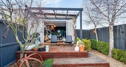 Haven on Timsbury | Urban Escape near Mona