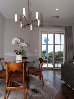 Interior - The Little Easy | Best Playoff Weekend Rate (Oxford)