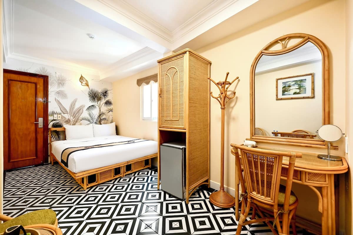 Doppia Superior | Materassi in memory foam, minibar, cassaforte in camera, una scrivania