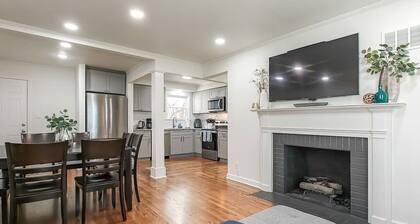 New Listing! 4 Bdrm Plaza Charmer! Pet Friendly!