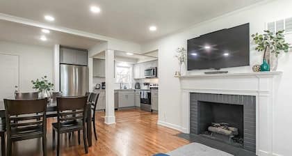 New Listing! 4 Bdrm Plaza Charmer! Pet Friendly!