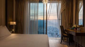 Habitación doble Deluxe | Escritorio, cortinas blackout y insonorización