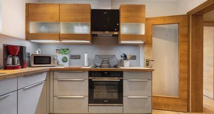 Ferienwohnung "Landradler" mit Privatterrasse, Gemeinschaftsgarten und WLAN