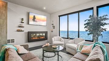 3 bedrooms