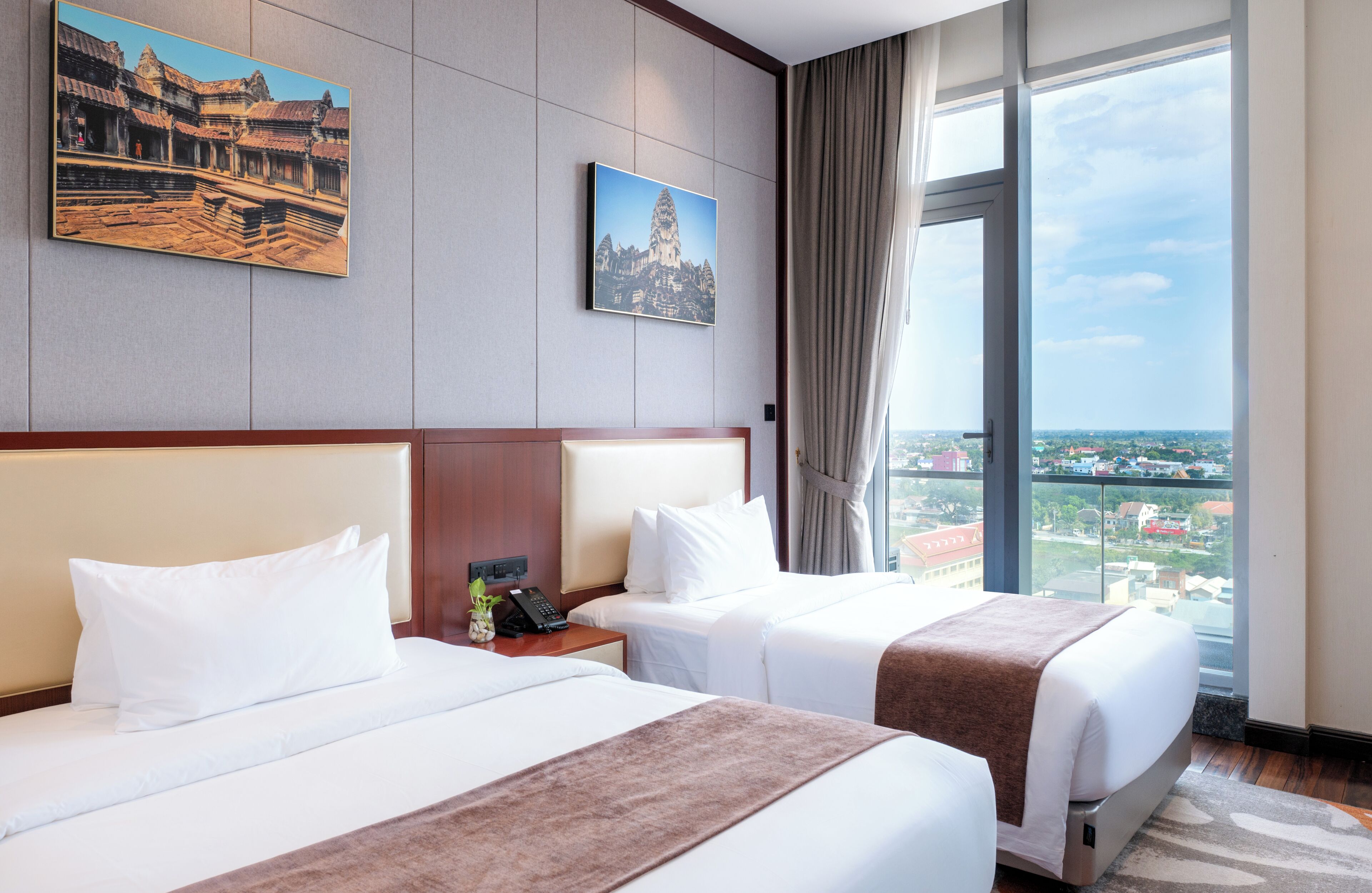 Deluxe Twin Room, City View