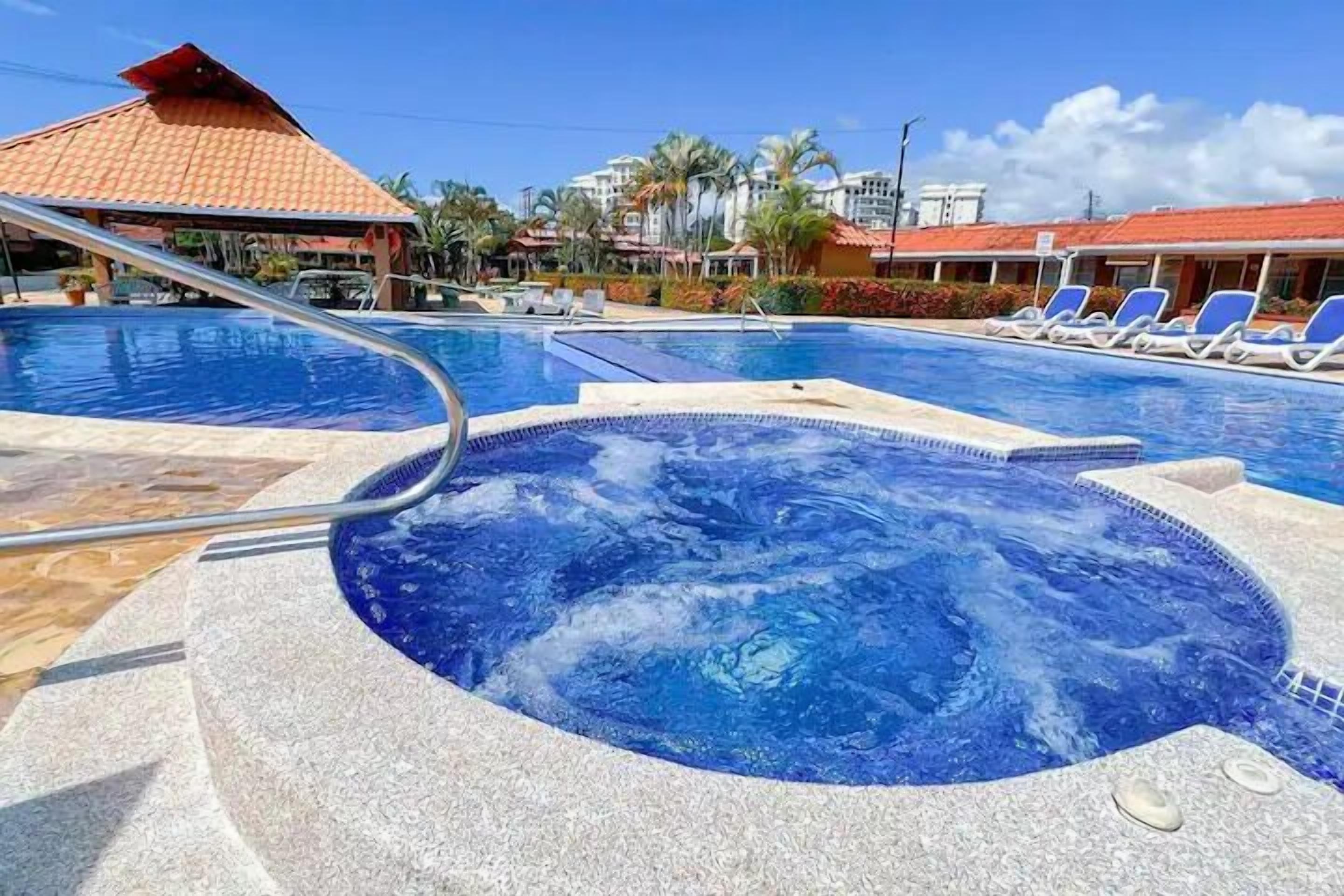 Foto - Villa Paraíso Mango 4, Steps from the Beach & Free WIFI