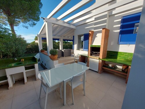 Zeer mooie villa met privézwembad en tuin