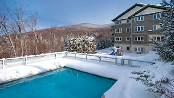 Piscine couverte, piscine chauffée