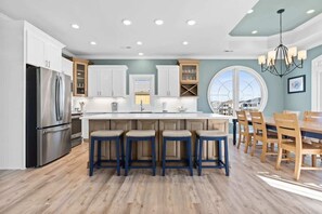 Fridge, microwave, oven, stovetop - All the Views by Brunswick Vacation Rentals (Ocean Isle Beach)