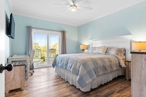 5 bedrooms, free WiFi - All the Views by Brunswick Vacation Rentals (Ocean Isle Beach)