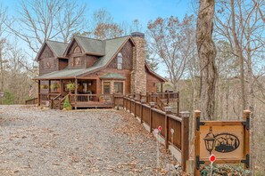Exterior - Cabin at Coosawattee River Resort with private hot tub, pool & river access (Ellijay)