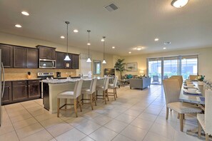Interior - Upscale Kissimmee Retreat (Kissimmee)