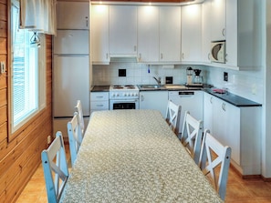 Fridge, microwave, dishwasher, toaster