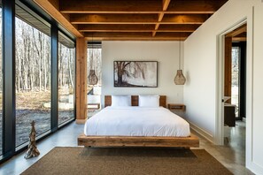 7 chambres, fer et planche à repasser, Wi-Fi, draps fournis