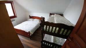 1 bedroom, iron/ironing board, WiFi, bed sheets