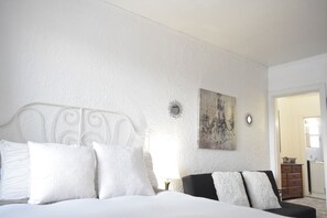 1 bedroom, iron/ironing board, free WiFi