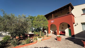 Habitación, 1 habitación, para fumadores, patio | Exterior