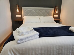 2 soverom, strykejern/-brett, wi-fi (inkludert) og sengetøy