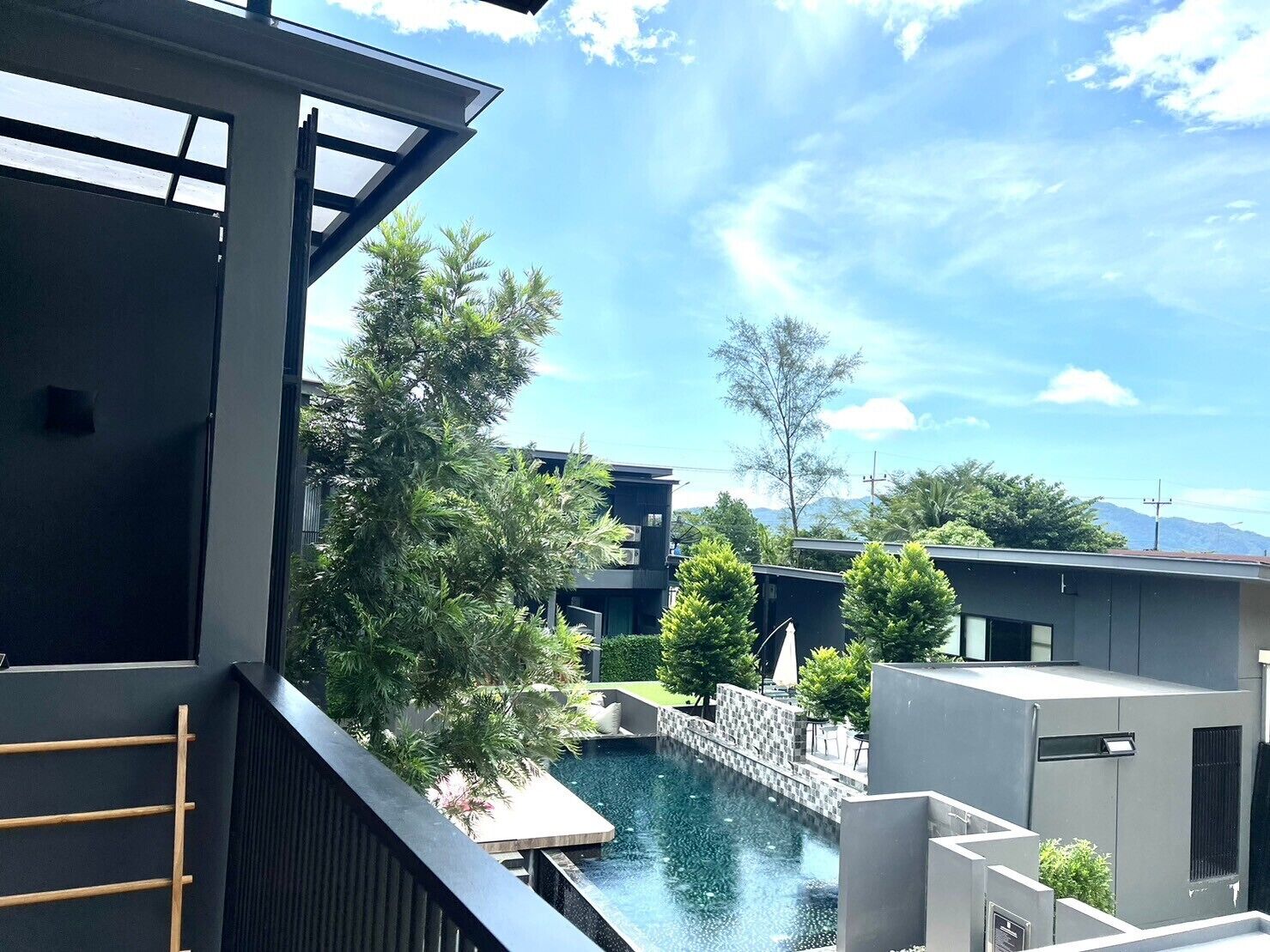 ลานระเบียง/นอกชาน