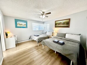 3 Schlafzimmer, Bügeleisen/Bügelbrett, WLAN, Bettwäsche