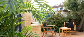 Huge & Lovely Unit 2BR 2BT By the beach