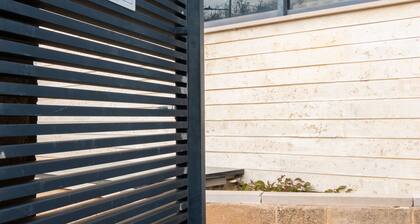 Huge & Lovely Unit 2BR 2BT By the beach