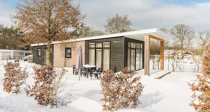 Luxury lodge with private sauna!