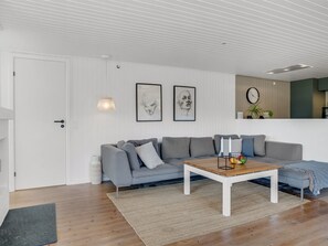 Fernseher, Kamin