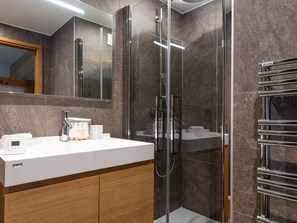 Hair dryer, towels
