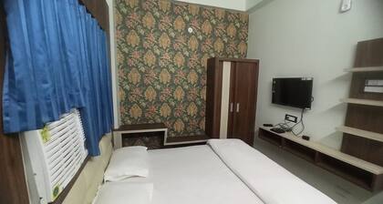 G P Guest House And Banquet Hall