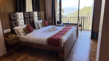 Superior Double Room | Premium bedding, free WiFi, bed sheets