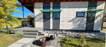 Chic Mountain Tiny Home Retreat in Victor w/AC