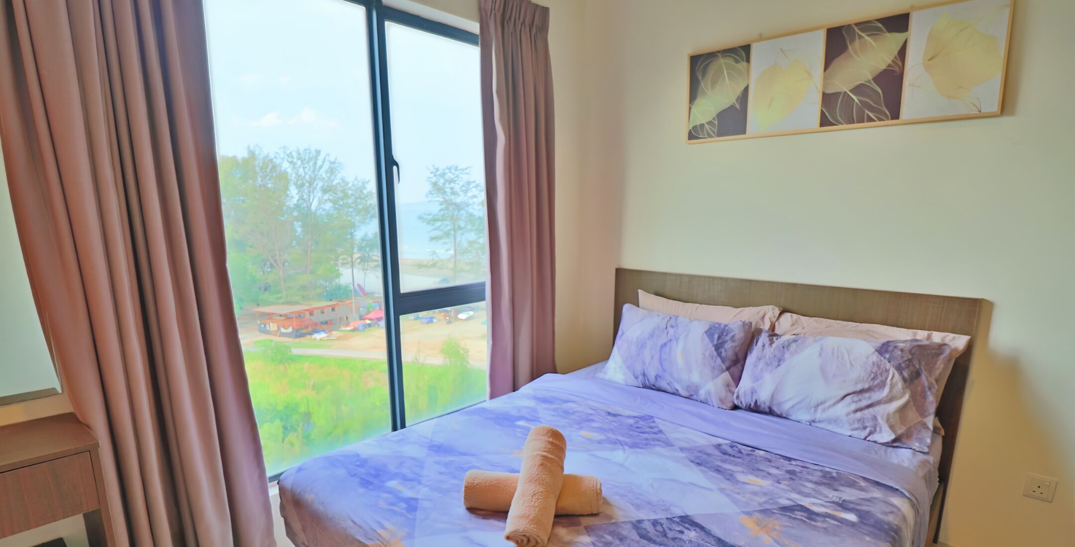 Standard Apartment, 2 Bedrooms, Sea View, Beachfront | Individually decorated, individually furnished, desk, blackout drapes