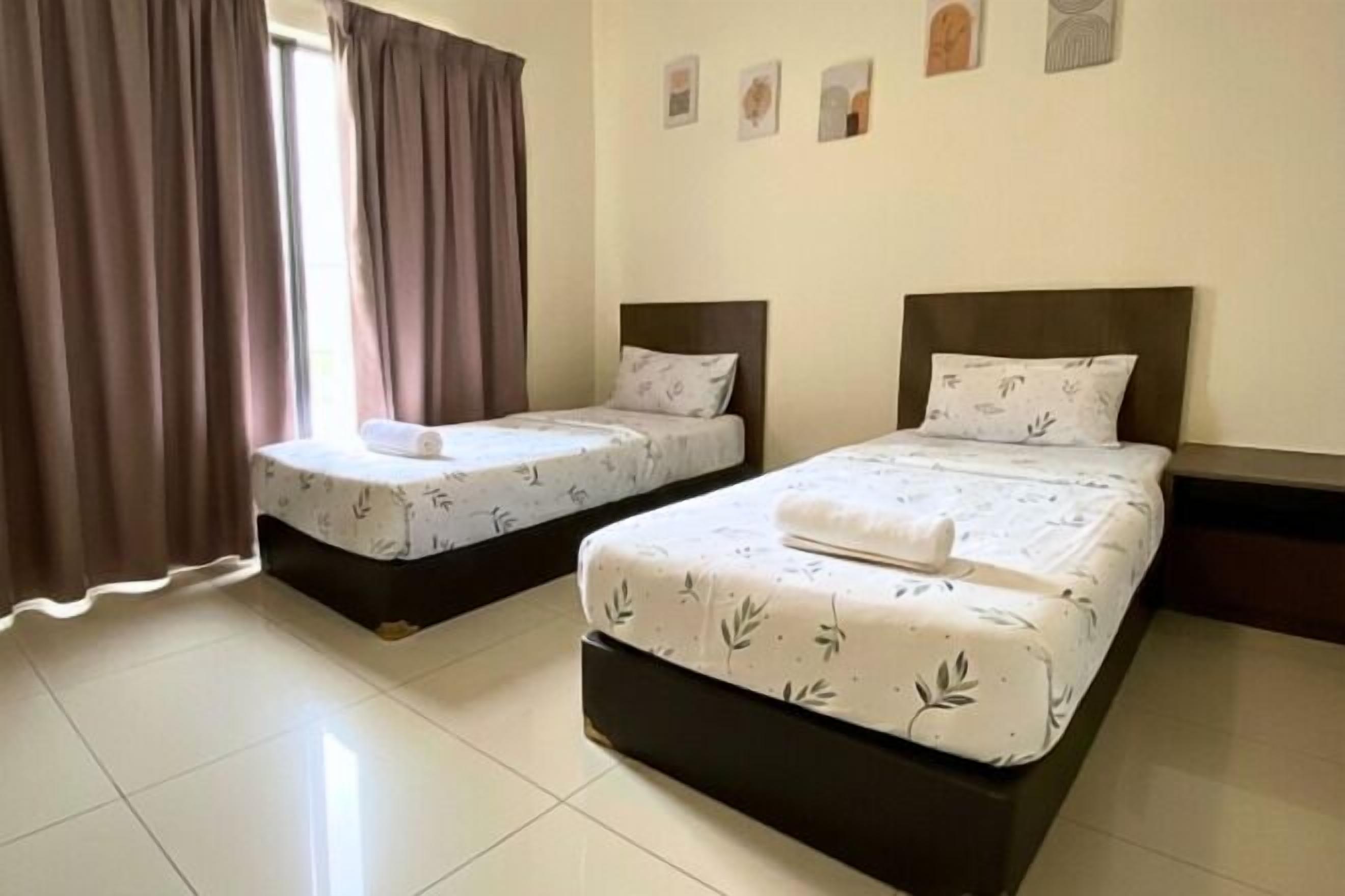 Individueel gedecoreerd, individueel gemeubileerd, een bureau