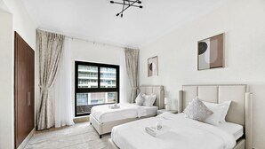 Luxury Apartment, 2 Bedrooms - StoneTree - Fairmont North 2 BR - Beach Access (Dubai)