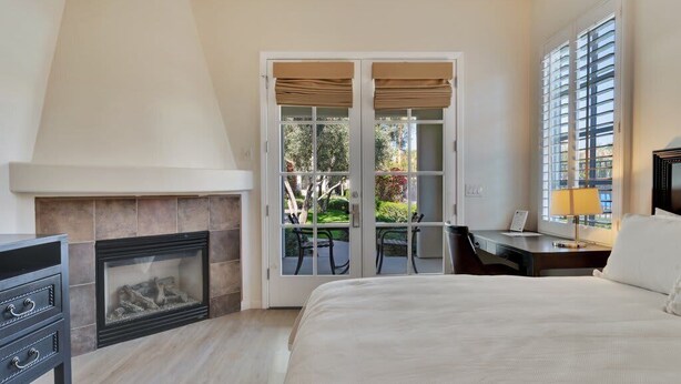 1 bedroom, desk, iron/ironing board, WiFi - The Palm Retreat B | Studio Legacy Villa (La Quinta)