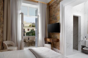 Signature Double Room - Acropolis View | Sengetøy i egyptisk bomull, sengetøy av topp kvalitet og minibar