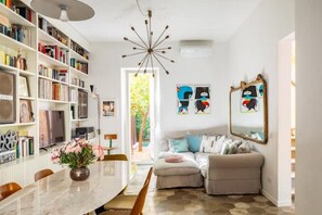 Interior - Luxury villa in Rome with pool (Roma)