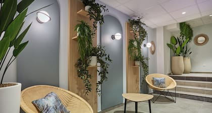 Appart'hĂŽtel Odalys City - NĂźmes ArĂšnes - Palais des CongrĂšs