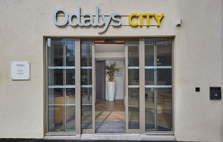 Appart'hôtel Odalys City - Nîmes Arènes - Palais des Congrès