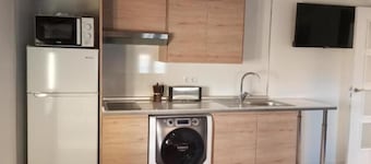 Apartamento Ático, ideal familias y amigos cerca de Senda Viva y Bardena Real.