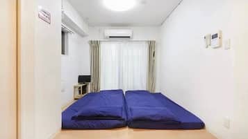 1 室のベッドルーム、アイロン / アイロン台、WiFi (無料)、ベッドシーツ