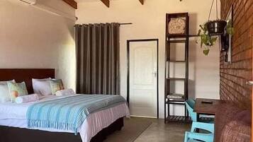 1 bedroom, iron/ironing board, free WiFi