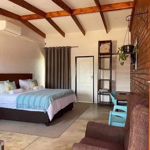 Letlhakeng Park-Route Apartments