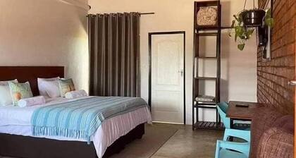 Letlhakeng Park-Route Apartments