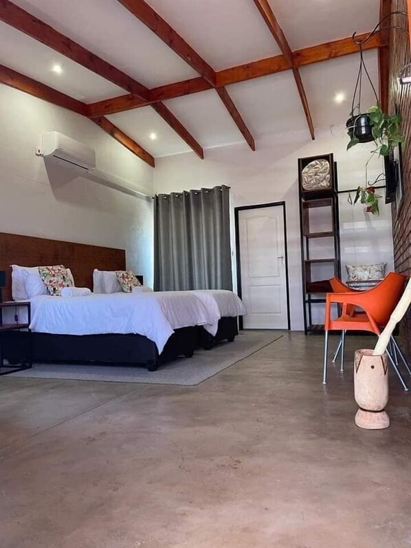 Departamento estándar | Tabla de planchar con plancha y wifi gratis 